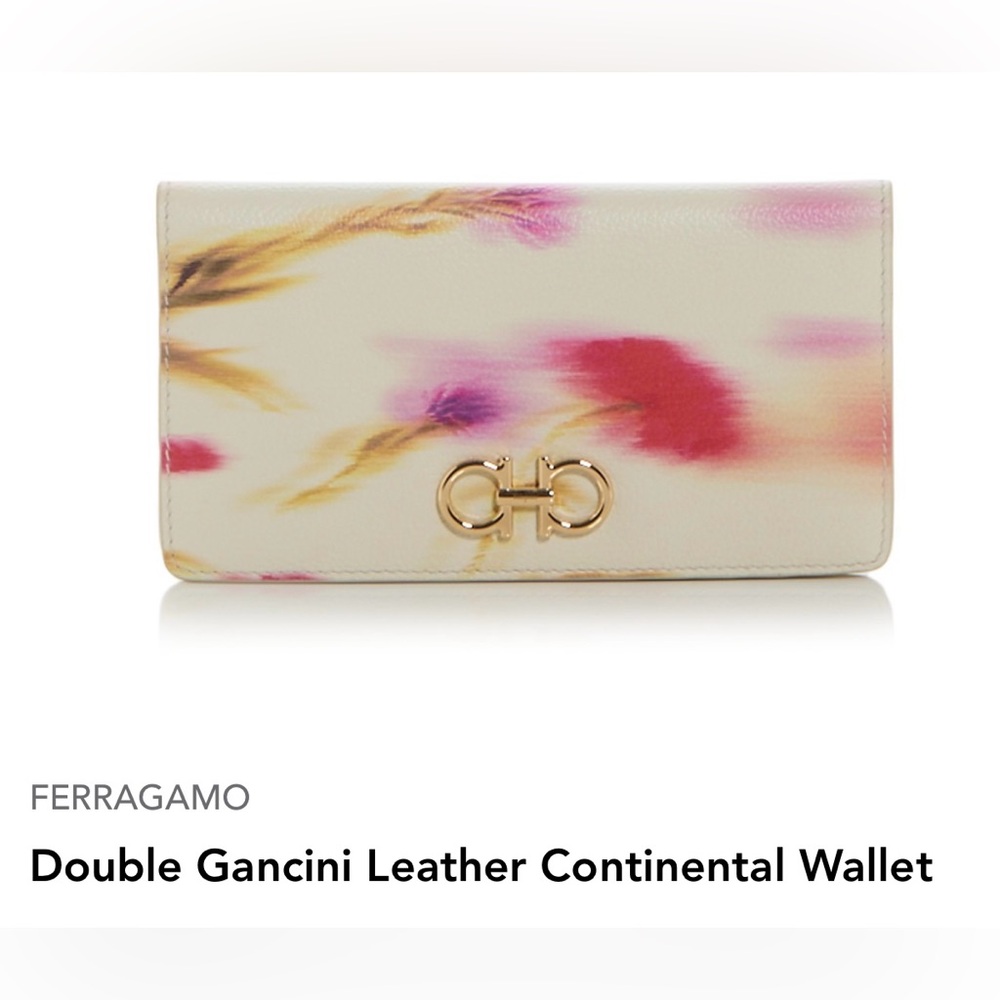 NWT FERRAGAMO Double Gancini Leather Continental Wallet